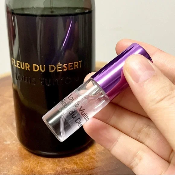 Fleur du Désert by Louise Vuitton (5ml) - Picture 3 of 3